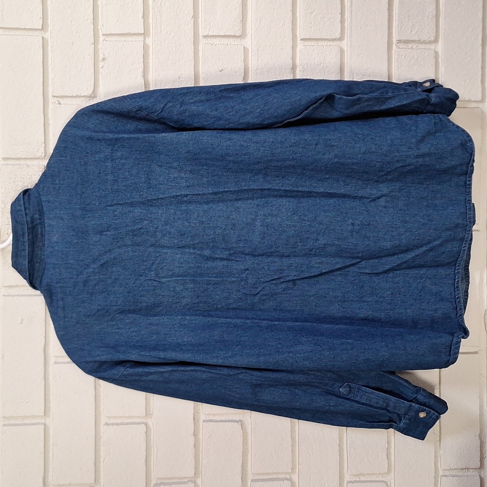 Maggie & Max Fall Embroidered Denim Button-Up Shirt. Size Large - Picture 6 of 8